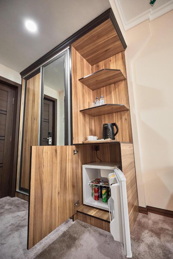 Bal Tabassum Hotel Toshloq Екстериор снимка