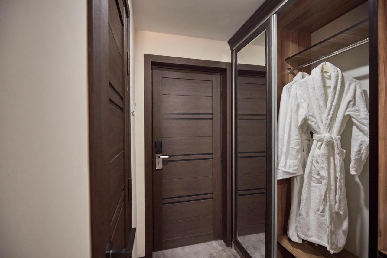 Bal Tabassum Hotel Toshloq Екстериор снимка